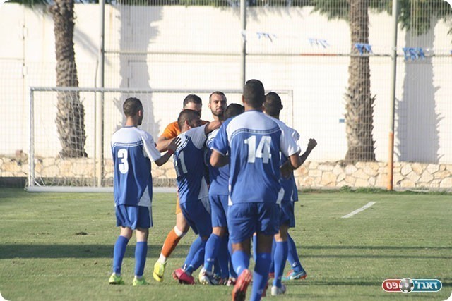 שחקני כאבול (מיכה פישנזון)